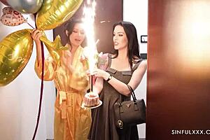Scarlett Alexis And Anna De Ville Celebrate Birthday Climax At Sinfulxxx