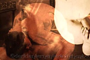 Dark Lantern Entertainment představuje lízání kundičky z mého tajného života.