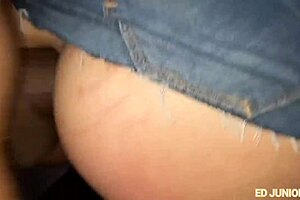 Wah, gue kagum nonton Ed Junior hancur bokong ketat Carol Corrales mentah!