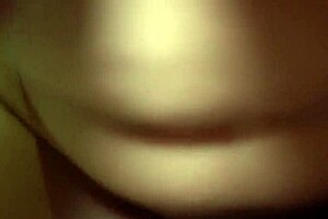 Hai mai provato una scopata selvaggia in hotel con una troia thailandese?