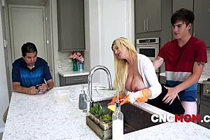 brooklyn chase welcomes free use guest fucking her curvy milf body!