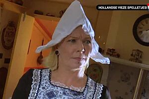 Permainan kotor Belanda melawat MILF Belanda creampie adegan penuh sarikata Inggeris 😏