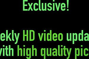 수상한 쿠거 Vicky Vette가 두 배 자지 빨아 뜨거운 3P에서