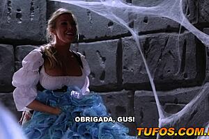 Fada Madrinha Fucks Hard in Cinderella Porn Parody