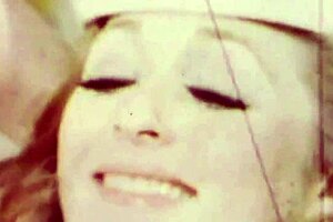 Vintage stymors födelsedagssurpris med hårig retro twist