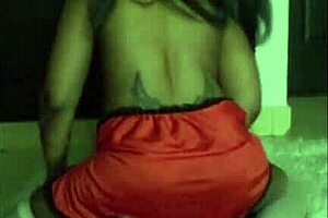 tatiana dances and undresses on stage