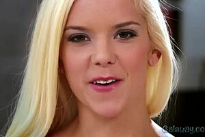 jelena jensen tribbing with scarlett sage, licking natural tits