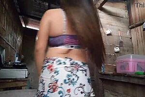 i clean my sexy milf body and tight vagina for homemade porn