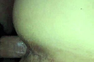 Figa super cremosa da gravidanza - come ci si sente a scivolare nel suo buco bagnato?