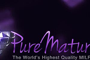 Loud moaning latina milf receives deep thick dick