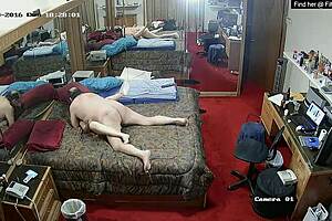 Зрелая Ким трахается с толстым стариком