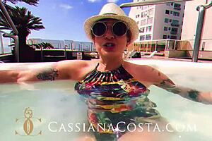 who wants to fuck me doggy style