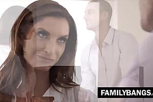 פמיליבנגס קום - מזיין את הפסיכולוגית שלי סילביה סייג בפעם האחרונה