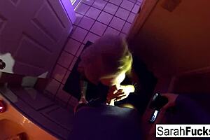 Pornstar Sarah Jessie Gives BJ in Bathroom