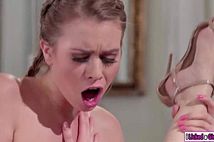 i ate my stepmom's wet pussy