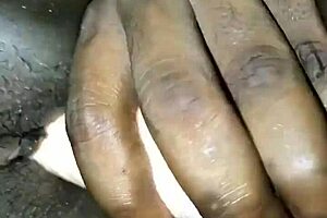 Double Penetration of a Hot BBW MILF Toys