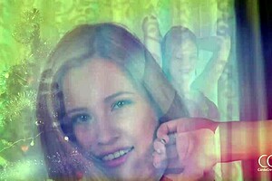 Santa claus gave me a dildo for the new year my wet pussy cums