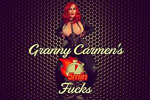 Баба в корсет получава hardcore путка чукане за оргазъм