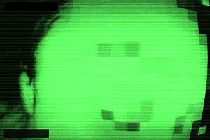 Vil du se mig kneppe denne massøse doggy? Kom i hendes mund på skjult kamera!