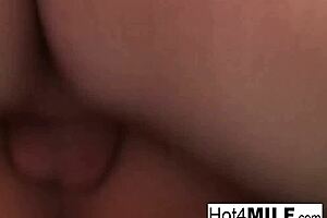 amateur milf melinda gets a hard cock in her ass?