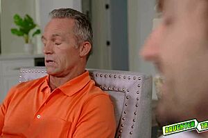 แดดดี้ใหญ่ สลับสเตปดอเตอร์ เล่นรูสวยแน่น