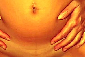 Shaven MILF reaches new heights