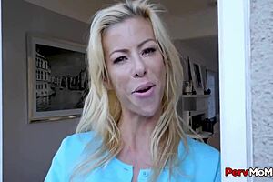 cougar stepmom sucking her stepsons hardcock