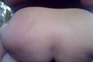 Beatriz Vqz fucks wildly in public, creampie on chubby latina!