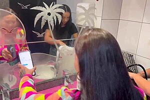 O Bar Com Calcinhas Penduradas No Teto Creampie Assfucking