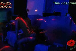 peruvian milf seduces delivery guy for anal assfucking