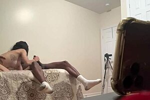 Milf Taelit fucks big black cock in threesome