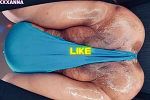 为什么阴户猪渴望吸吮湿毛内裤？