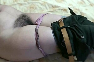 Vezi compilația mea cu pizda păroasă înainte și după!