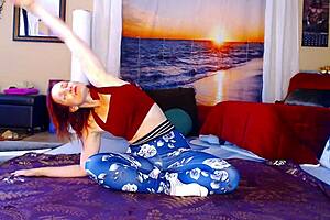 Easy Stretching Routine for Stronger Legs and Hips