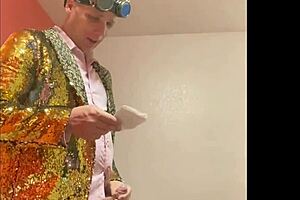 mchenry cruiser gets a blowjob as he performs standup comedy with big tits milf brunette