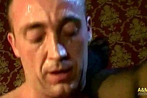 Az orvosom és nővérem őrülten szaruk!