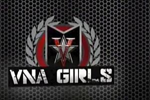 स्टेपसन ने ह्यूज सेक्सी गांड को मॉन्स्टर कॉक से वाइल्ड इंटररेशियल राइड दिया!