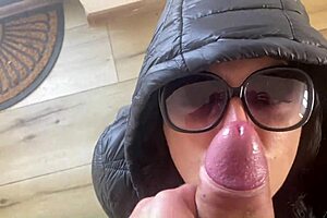 มิลฟี่คัลล่า เย็ดกลางแจ้ง: เย็ดในธรรมชาติสุดมันส์เหรอ?