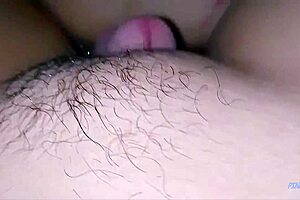 Liten latina milf rider hårt med stora tuttar studsande i hemmagjord action