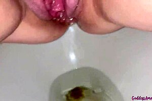 Hej, Tillbe Min Kyrviga Kropp och Steamy Utomhus Piss