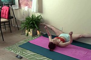 Inner Thigh Workout with Tight Milf Legs