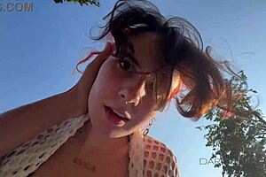 Ketemu Orang Asing Panas di Pantai Umum, Mau Tebak Apa Terjadi?