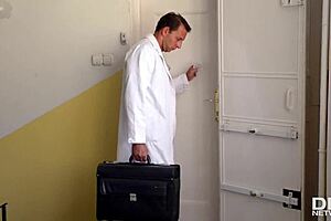 Busty Kira Queen Demands Doctor to Pound Her Hard in Hospital