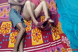 Bangladeshi Wife in Pink Kurta Receives Hardcore Fucking from Localsex31 on Webcam