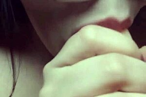 Can That Asian Milf Handle a 20cm Dildo in Her Pussy?