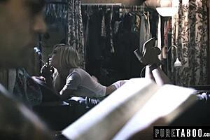 Blonde milf and petite teen suck big cock together.