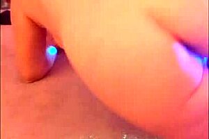 Hotwife Steffi Shows Her Cunt