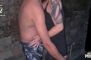 I am the tattooed hot barbara lioness with dj jump at festaprime, wow