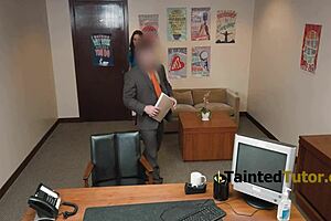 嘿，看我在医院里彻底摧毁这个绝望的护士 - 完全支配！