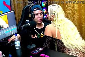 Andressa Sanchez Sensualizou Gostoso Pro Ruan Ela Meteu O Rabo Na Câmera E Colocou O Pau Dele Pra Fora